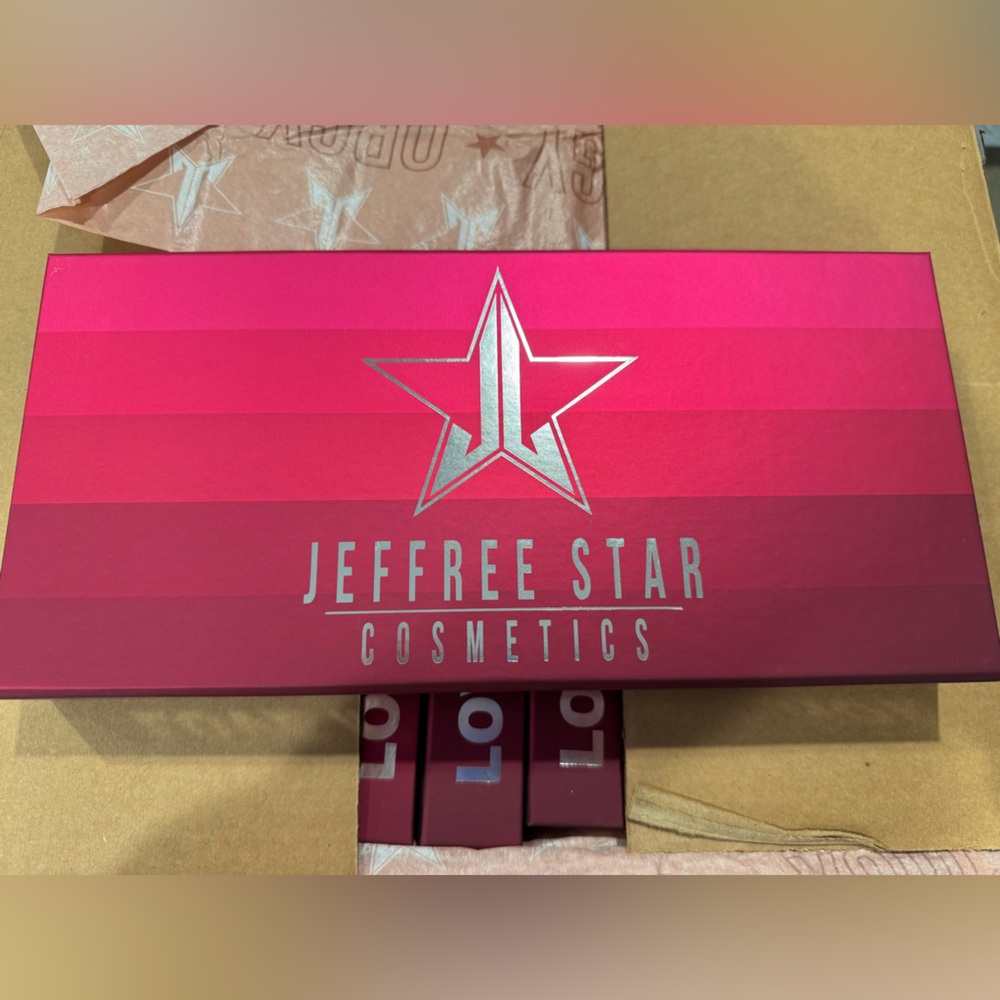 Jeffree Star Cosmetics Love Me. Love Me Not. Liquid Lipstick Set